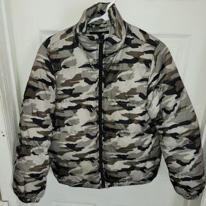 Fashion Nova Small Camouflage Puffer Jacket